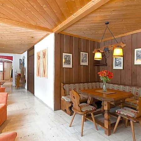 Hotel Grainauer Hof 3*
